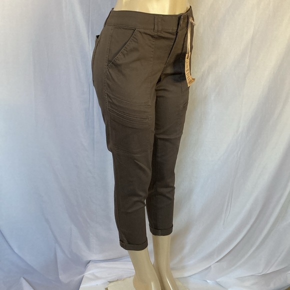 DEMOCRACY Jeans Women’s Tummy Control Size 8 Roll Cuff Cargo Utility Pants NWT - Picture 2 of 8